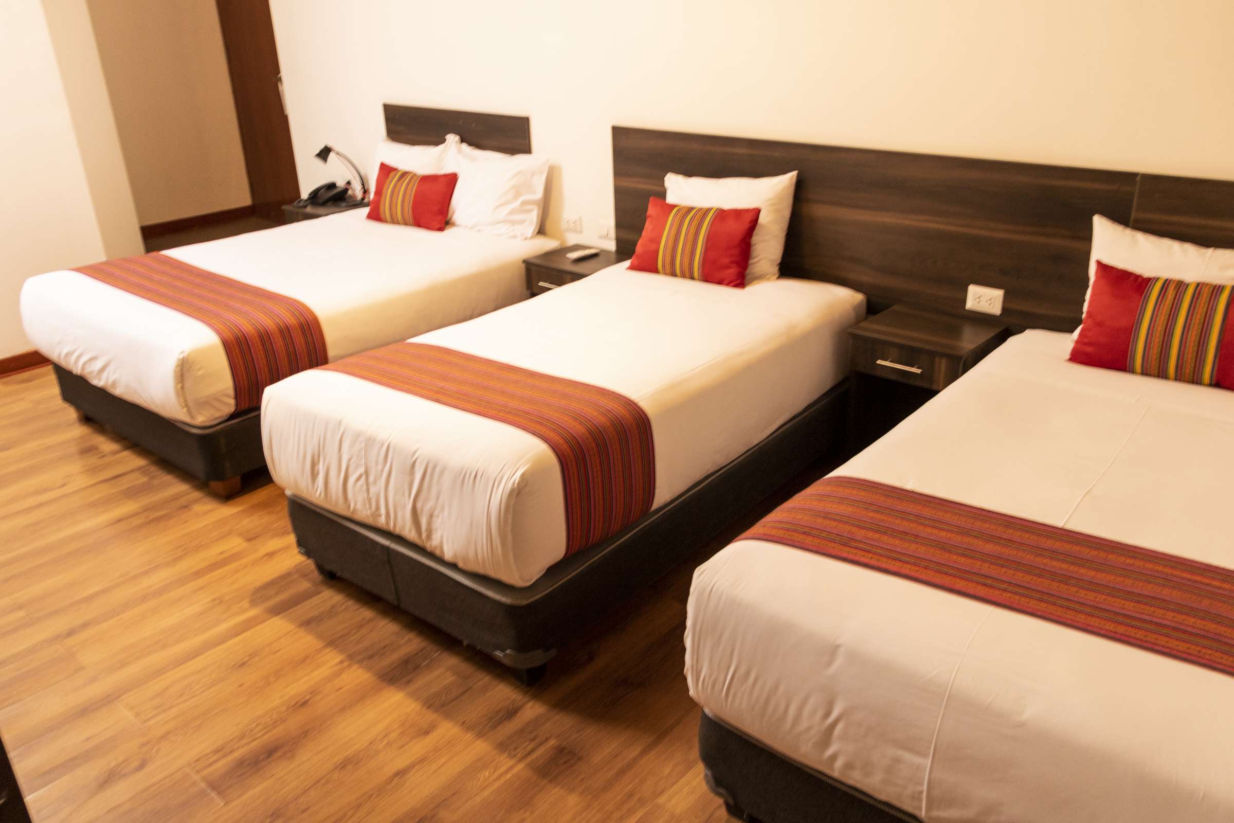 triple-room-san-pedro-plaza-cusco-20