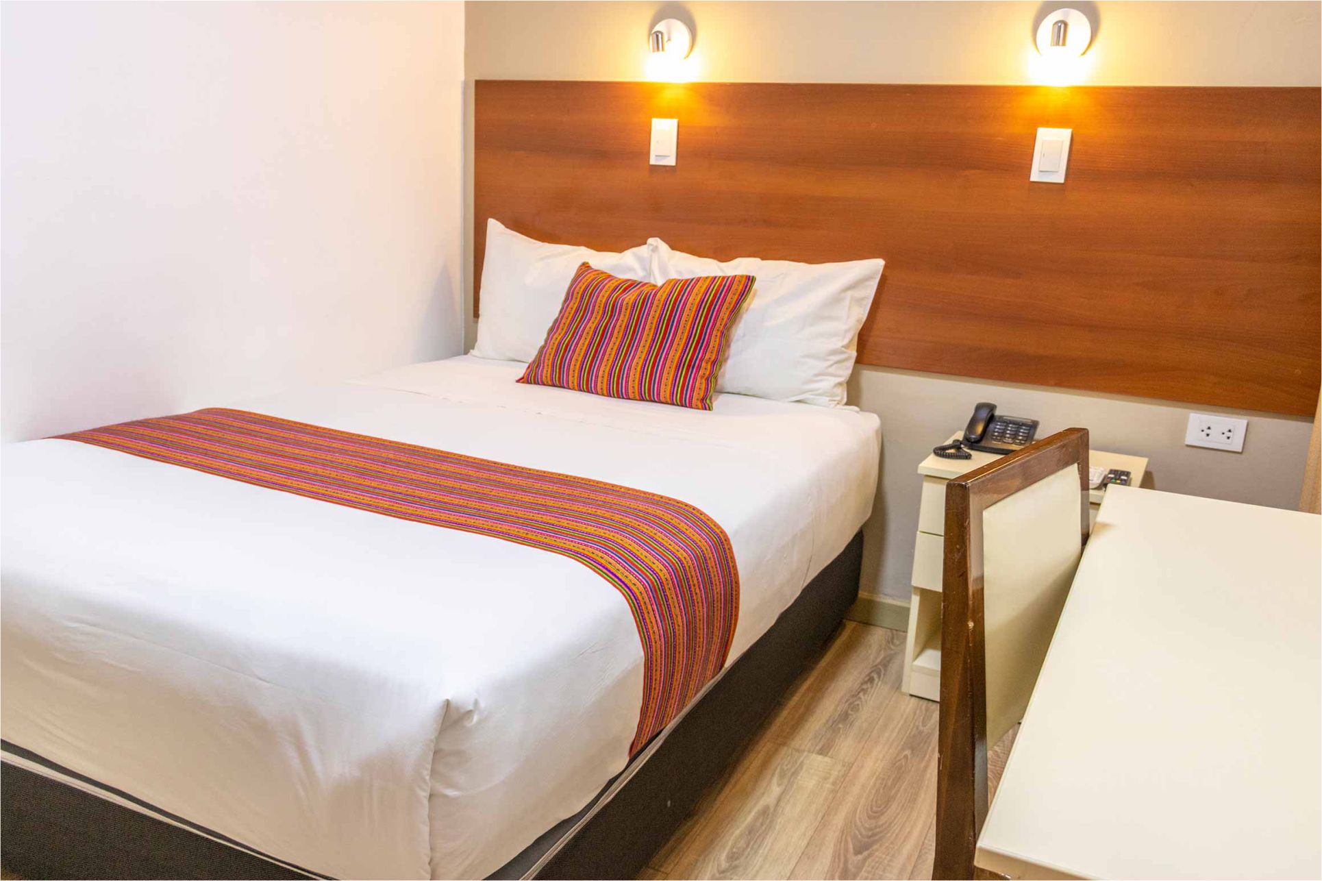 triple-room-san-pedro-plaza-cusco-55a